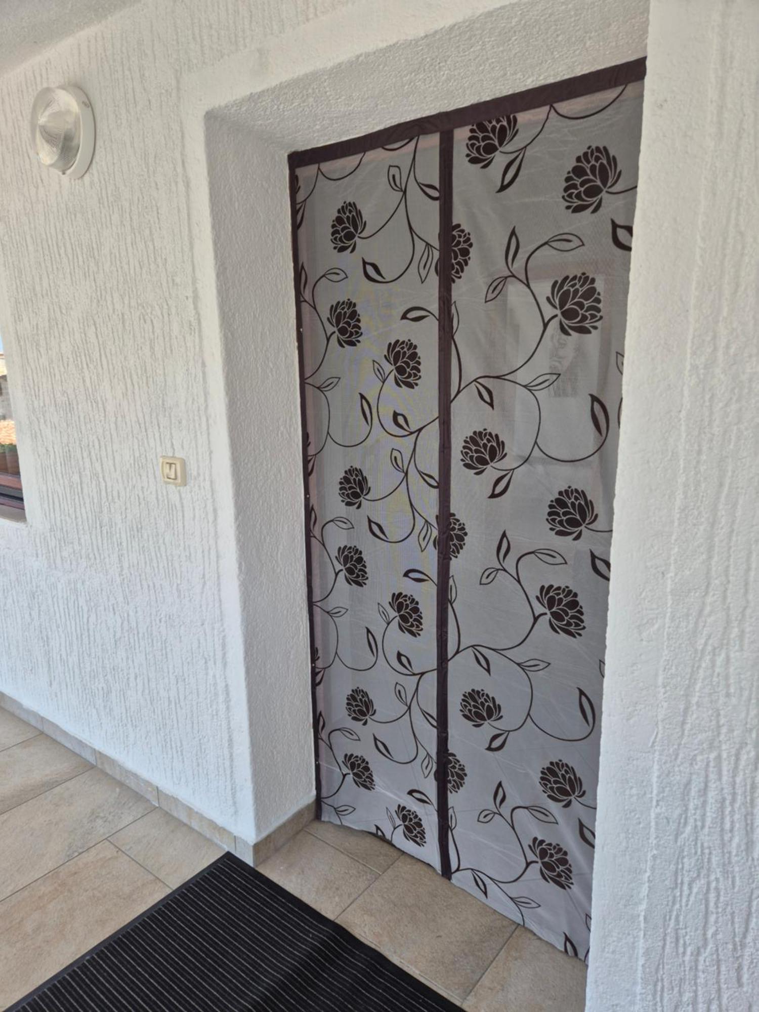 Apartman Nena Cepljani Exteriér fotografie